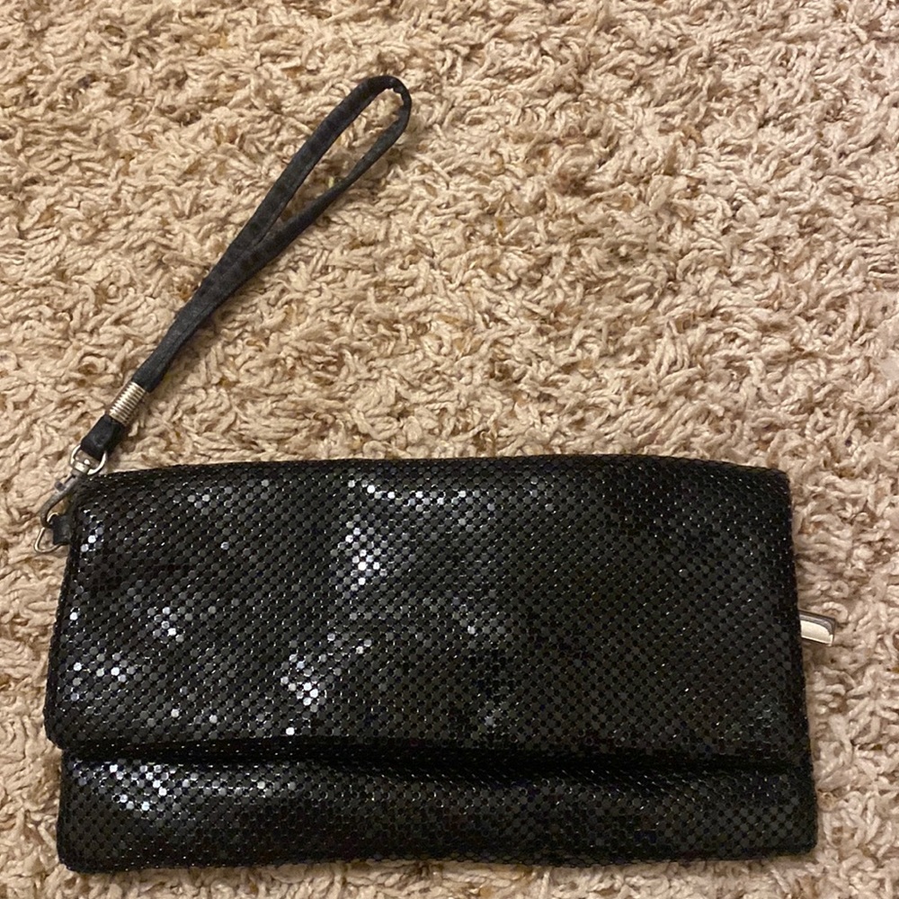 Black wristlet